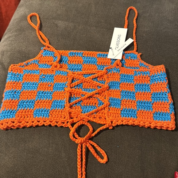 Glassons crochet tie back crop top - Picture 2 of 2